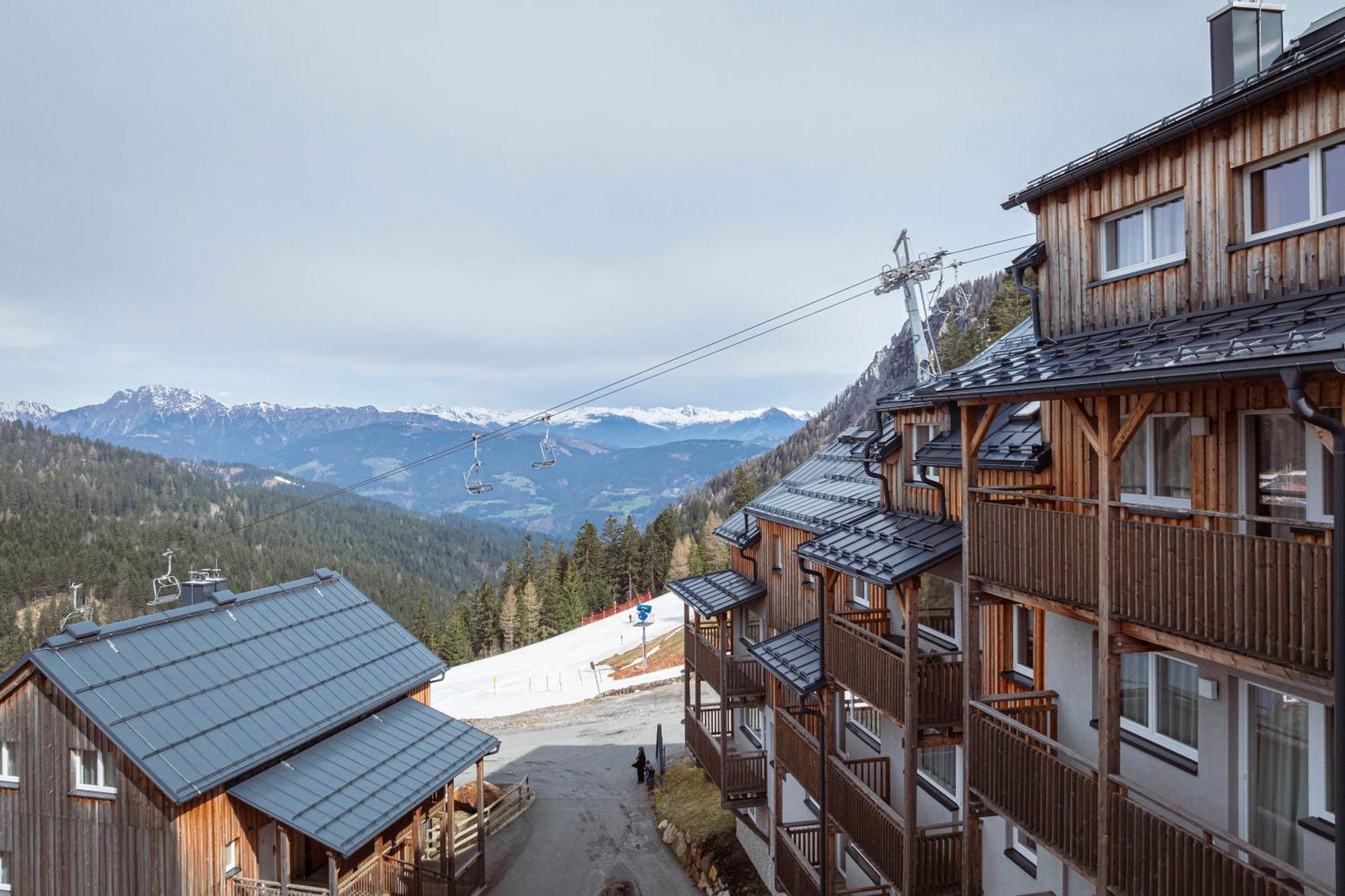 Almresort Gartnerkofel Nassfeld By Alps Resorts Зонненальпе-Насфельд Экстерьер фото