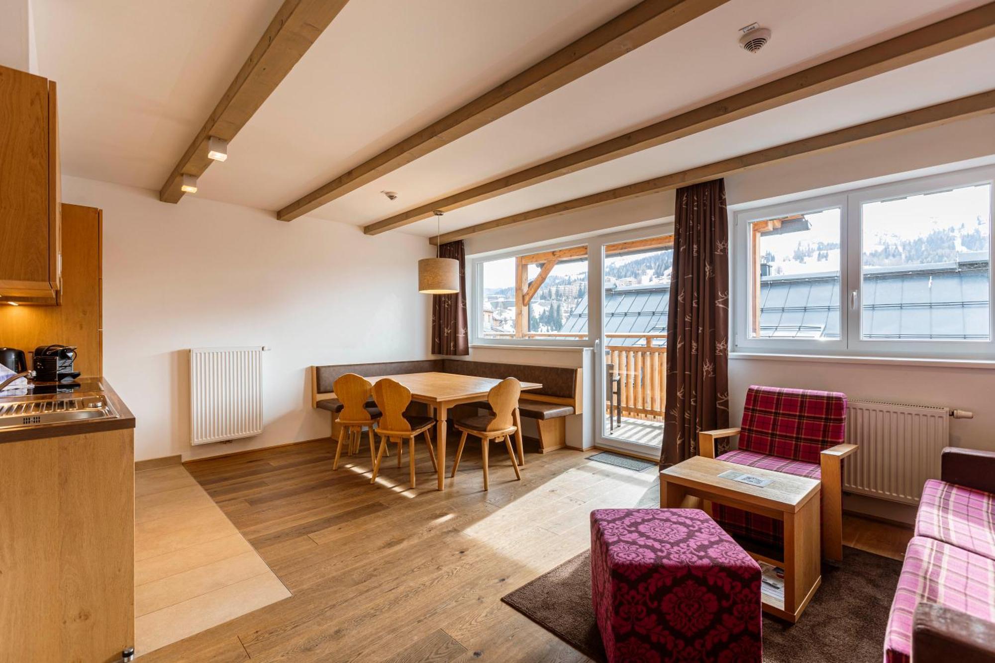 Almresort Gartnerkofel Nassfeld By Alps Resorts Зонненальпе-Насфельд Экстерьер фото