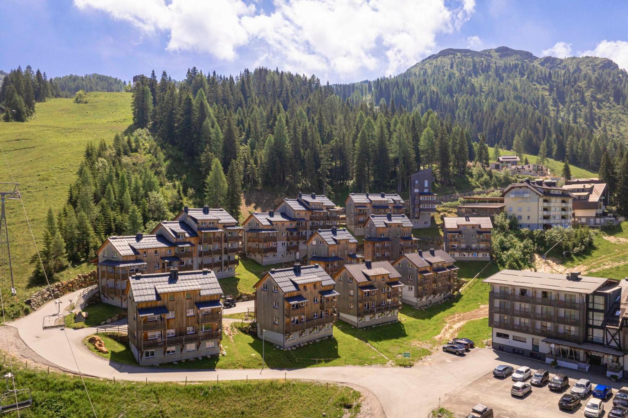 Almresort Gartnerkofel Nassfeld By Alps Resorts Зонненальпе-Насфельд Экстерьер фото